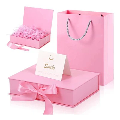 Poklon kutija iznenađenja s leptirima